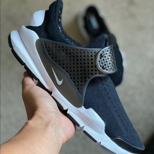 Nike sock dart